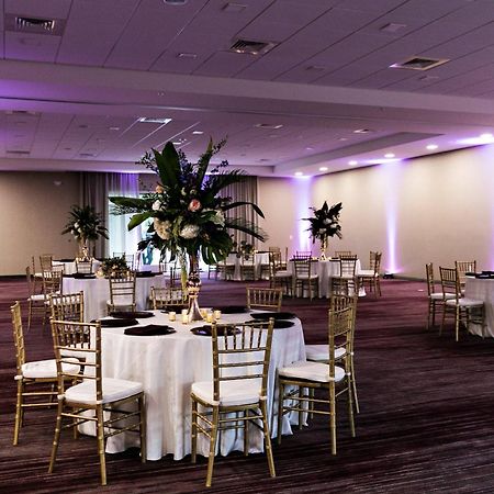 Courtyard By Marriott Savannah Airport Hotel Exterior photo